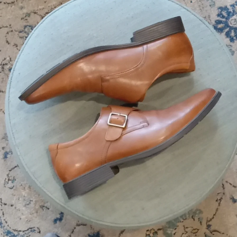 Clarks men's shoes-USED